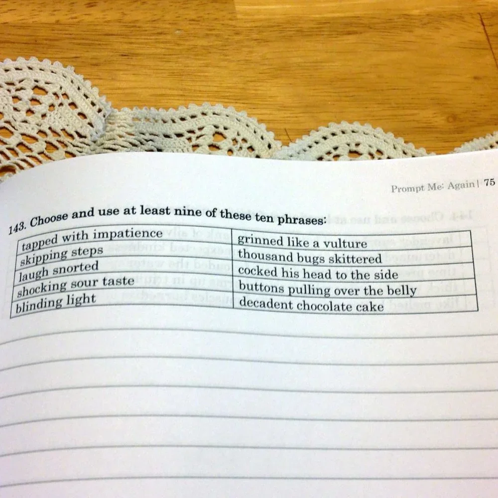 Writing Journal - Prompts for creative writing, workbook for writers